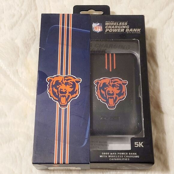 NFL Chicago Bears Wireless Charging Power Bank 5K mAh 10 Watt Suction Cups New - Picture 1 of 10